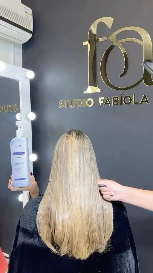 Avant/après lissage sans formol Le Prö Cosmetics, résultat 1 sur cheveux de cliente au Maroc